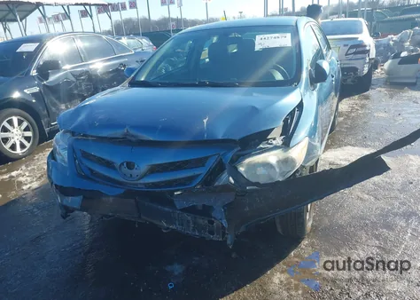 2013 Toyota Corolla L z USA, uszkodzony, nr VIN 5YFBU4EE0DP099696